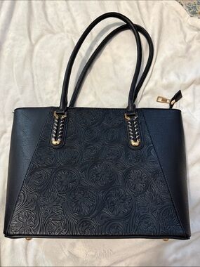Elegant Black Embossed Tote Handbag - Floral Detail